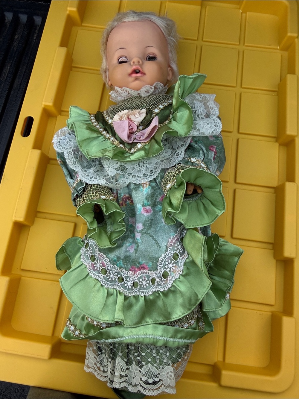 Green Lace-Trim Vintage-Style Doll in Floral Dress